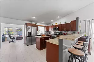 2915 NW 95th Ave, Coral Springs, FL 33065 - Photo 10