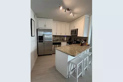 5845 Collins Ave #106, Miami Beach, FL 33140 - Photo 2