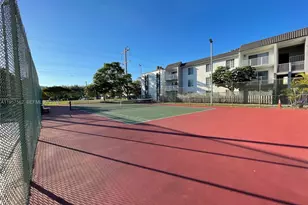 4910 NW 79th Ave, Doral, FL 33166 - Photo 38