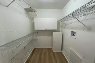 4910 NW 79th Ave, Doral, FL 33166 - Photo 16