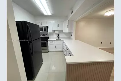 4910 NW 79th Ave #108, Doral, FL 33166 - Photo 4