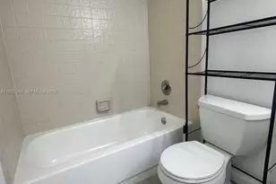 10206 Twin Lakes Dr, Coral Springs, FL 33071 - Photo 10