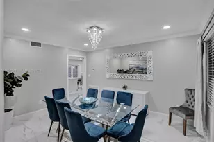 466 NE 8th Ave, Deerfield Beach, FL 33441 - Photo 10