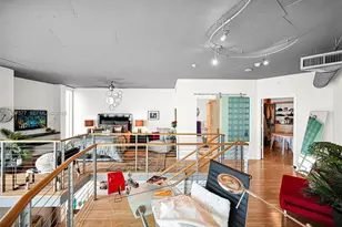 690 SW 1st Ct, Miami, FL 33130 - Photo 16