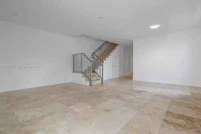 2784 SW 34th Ave, Miami, FL 33133 - Photo 8