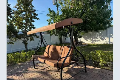 2146 SE 15th Pl, Cape Coral, FL 33990 - Photo 6