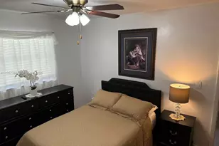 2146 SE 15th Pl, Cape Coral, FL 33990 - Photo 4