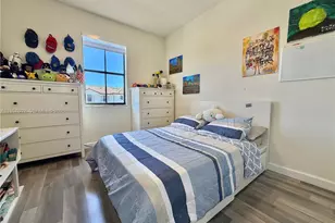 11032 W 33rd Way, Hialeah, FL 33018 - Photo 28