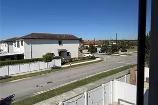 11032 W 33rd Way, Hialeah, FL 33018 - Photo 26