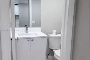 2324 S Cypress Bend Dr, Pompano Beach, FL 33069 - Photo 6