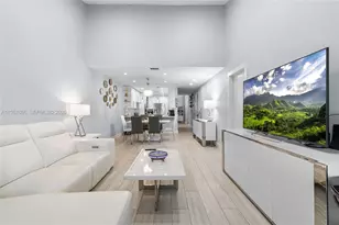 1064 NW 97th Ave, Pembroke Pines, FL 33024 - Photo 14