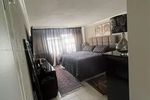 [Address not provided], Hallandale Beach, FL 33009 - Photo 12