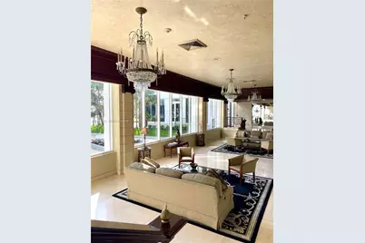 [Address not provided], Hallandale Beach, FL 33009 - Photo 2