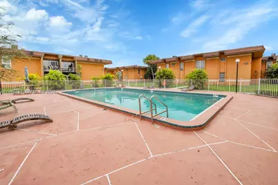 9459 SW 76th St #R8, Miami, FL 33173 - Photo 14