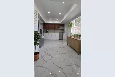 7085 W Sunrise Blvd #7085, Plantation, FL 33313 - Photo 4