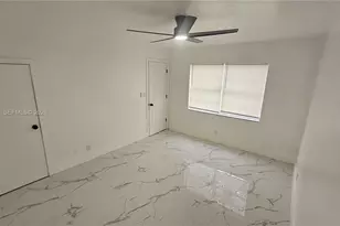 7085 W Sunrise Blvd, Plantation, FL 33313 - Photo 14