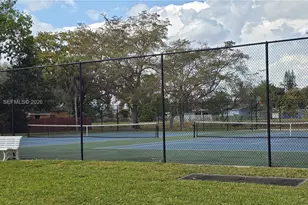 7085 W Sunrise Blvd, Plantation, FL 33313 - Photo 18