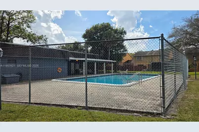 7085 W Sunrise Blvd #7085, Plantation, FL 33313 - Photo 26