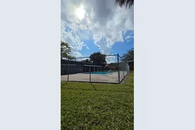 7085 W Sunrise Blvd #7085, Plantation, FL 33313 - Photo 22