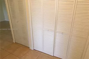 22901 SW 88th Pl, Cutler Bay, FL 33190 - Photo 8