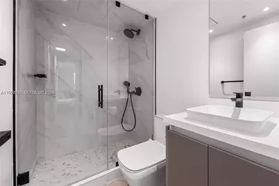 1500 Bay Rd #324S, Miami Beach, FL 33139 - Photo 12