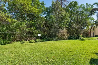 5758 NW 48th Ave, Coconut Creek, FL 33073 - Photo 16