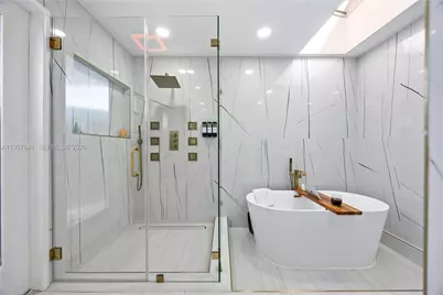 2532 SE 13th St, Pompano Beach, FL 33062 - Photo 14