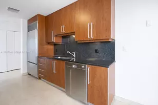 901 Brickell Key Blvd, Miami, FL 33131 - Photo 14