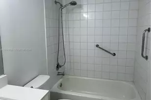 200 SW 132nd Way, Pembroke Pines, FL 33027 - Photo 20