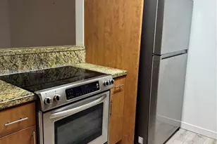 200 SW 132nd Way, Pembroke Pines, FL 33027 - Photo 16