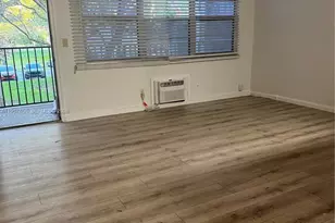 200 SW 132nd Way, Pembroke Pines, FL 33027 - Photo 26