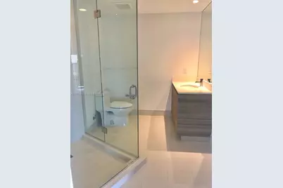 121 NE 34th St #2704, Miami, FL 33137 - Photo 22