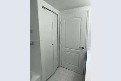 36 NW 6th Ave #601, Miami, FL 33128 - Photo 22