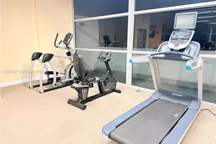 36 NW 6th Ave, Miami, FL 33128 - Photo 10