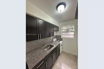 6430 W Flagler St #1, Miami, FL 33144 - Photo 4