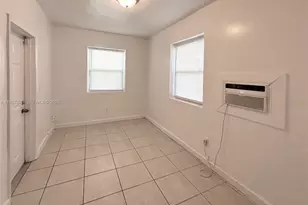 667 NE 86th St, Miami, FL 33138 - Photo 6