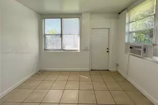 667 NE 86th St, Miami, FL 33138 - Photo 4