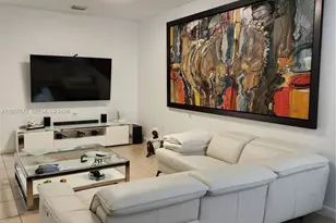 11629 NW 87th Ln, Doral, FL 33178 - Photo 4