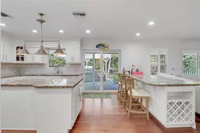 8445 SE Bayberry Ter, Hobe Sound, FL 33455 - Photo 6