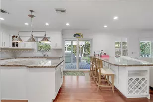 8445 SE Bayberry Terrace, Hobe Sound, FL 33455 - Photo 6