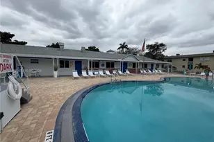 1301 N 12th Ct, Hollywood, FL 33019 - Photo 44