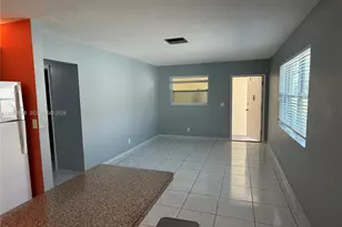 1301 N 12th Ct, Hollywood, FL 33019 - Photo 28