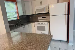 1301 N 12th Ct, Hollywood, FL 33019 - Photo 22