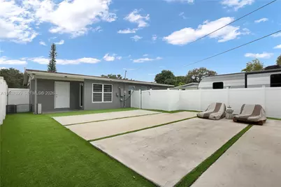 1021 SW 22nd Ave, Fort Lauderdale, FL 33312 - Photo 14