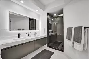 20281 E Country Club Dr, Aventura, FL 33180 - Photo 40