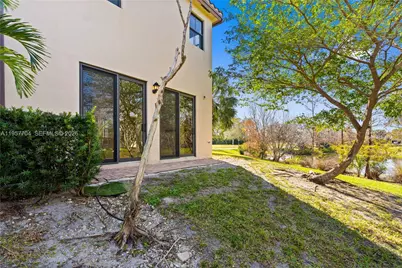 5701 NW 47th Ave, Tamarac, FL 33319 - Photo 28