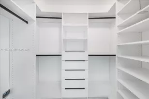 350 S Miami Ave, Miami, FL 33130 - Photo 10