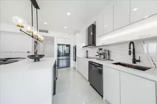 350 S Miami Ave, Miami, FL 33130 - Photo 6