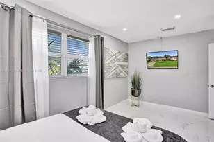 1005 SE 9th Ave, Deerfield Beach, FL 33441 - Photo 40