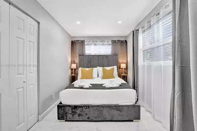 1005 SE 9th Ave, Deerfield Beach, FL 33441 - Photo 38